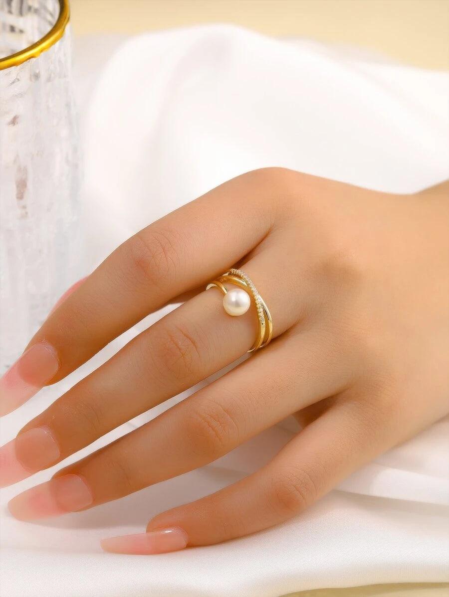 Pearly Ring (Gold) - Muse Jewelry