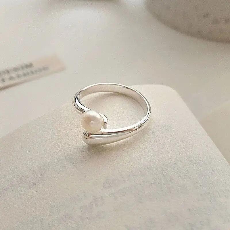 Delicate Ring - Muse Jewelry